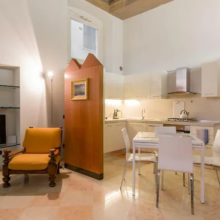 Dimora Paletta Dai Pre Apartment *